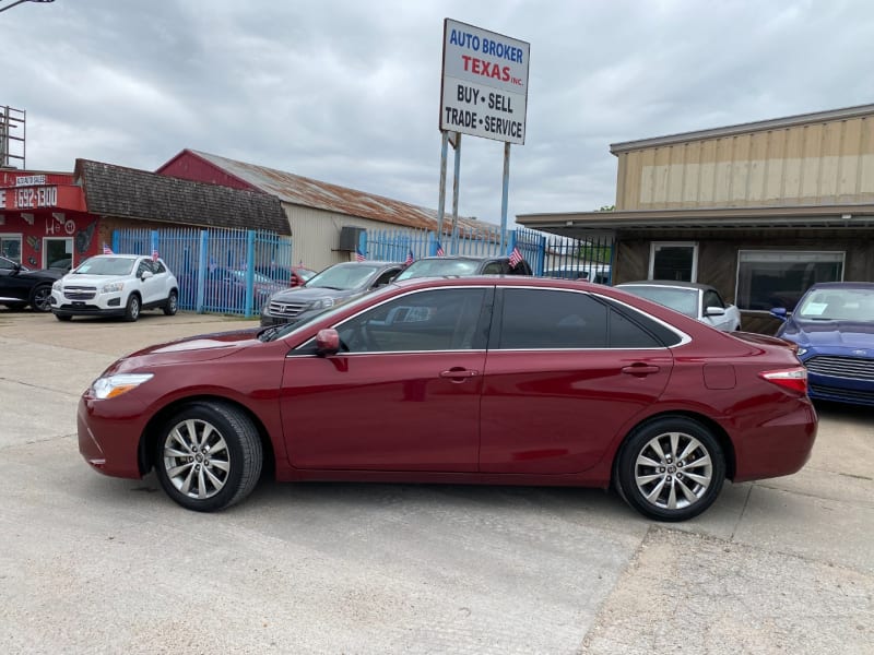 Toyota Camry 2016 price $14,900