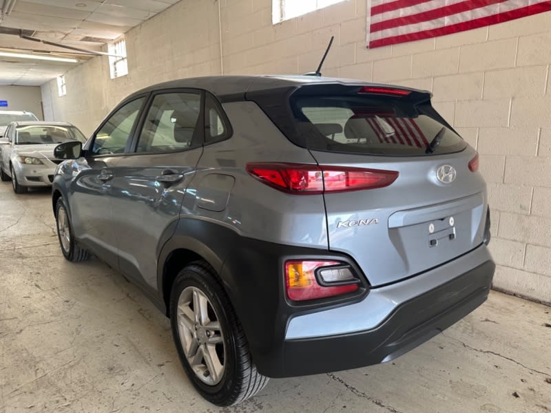 Hyundai Kona SE 2021 price $19,995