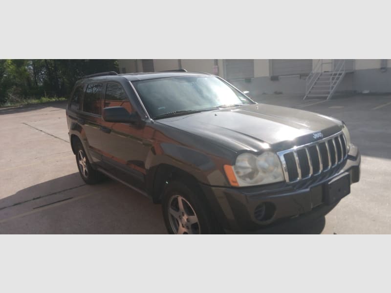 Jeep Grand Cherokee 2005 price $3,995