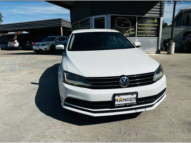 Volkswagen Jetta 2017 price $9,450