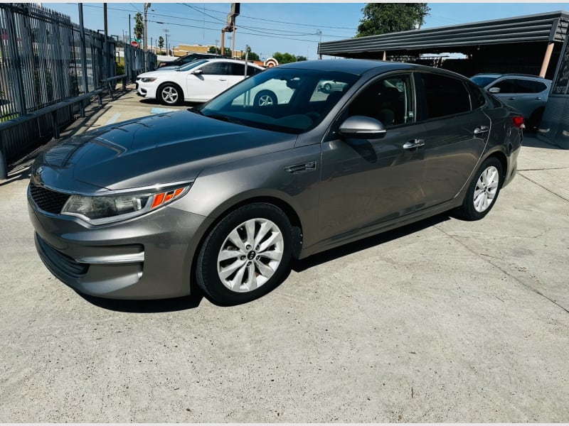 Kia Optima 2016 price $11,950