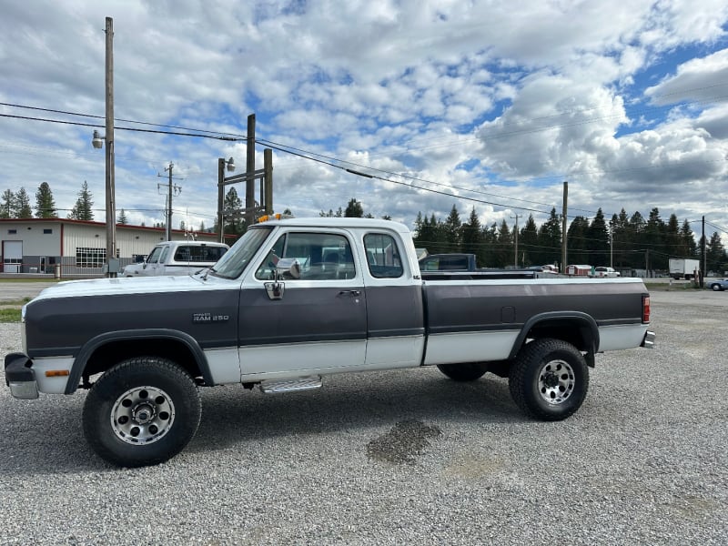 Dodge W250 Cummins 1993 price $19,500