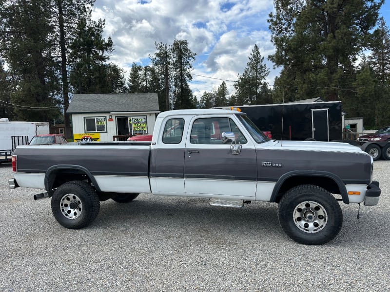 Dodge W250 Cummins 1993 price $19,500