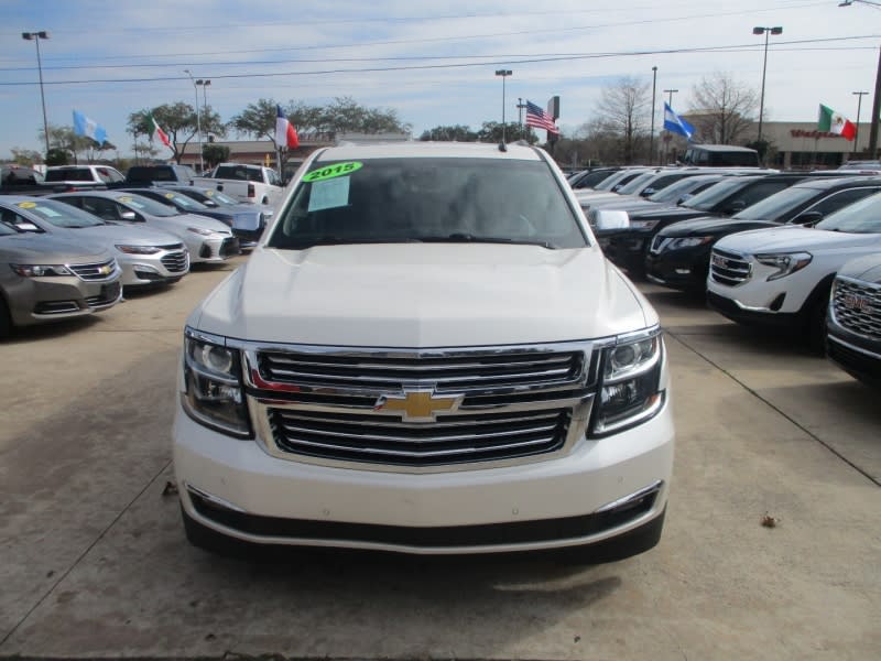 Chevrolet Suburban 2015 price $3,495