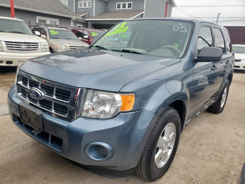 Ford Escape 2012 price $7,995