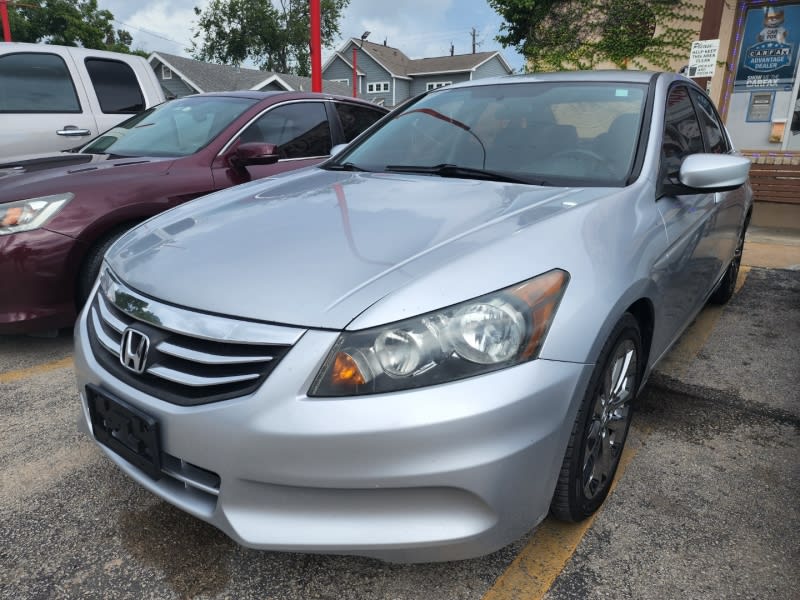 Honda Accord Sdn 2012 price $8,995