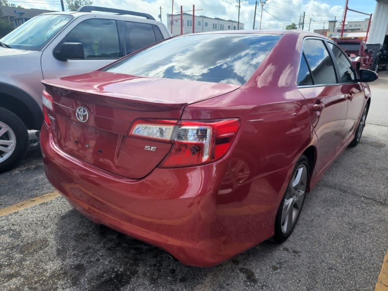 Toyota Camry 2014 price $11,995