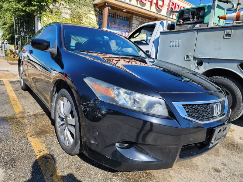 Honda Accord Cpe 2009 price $8,995