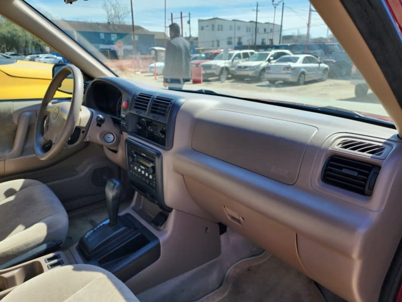 Isuzu Rodeo 2004 price $6,495