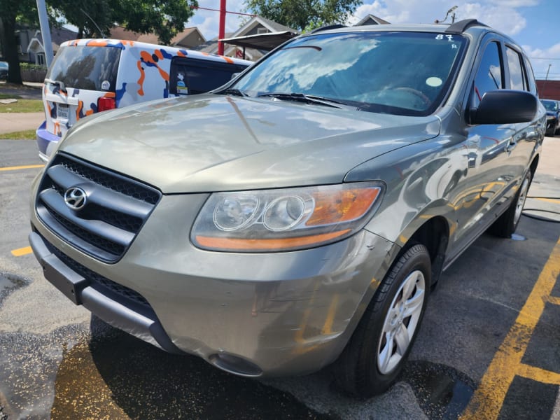 Hyundai Santa Fe 2009 price $6,995