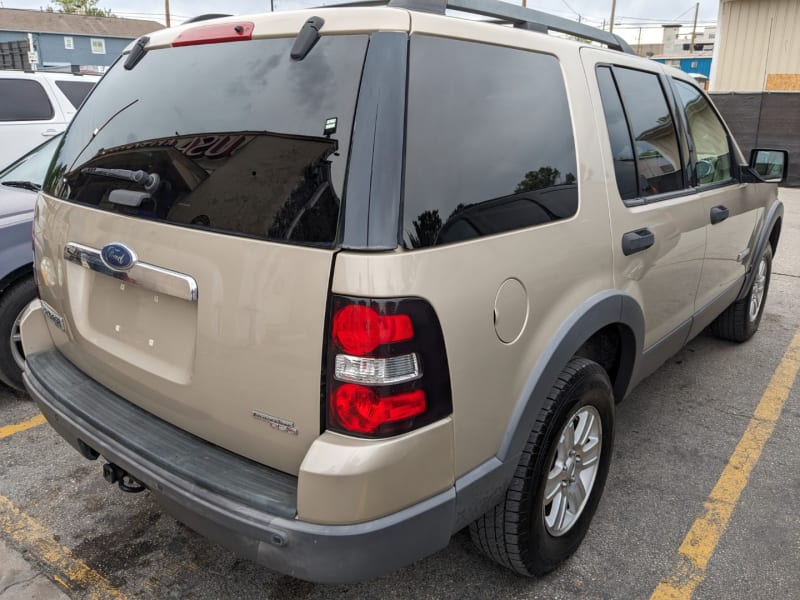 Ford Explorer 2006 price $6,995