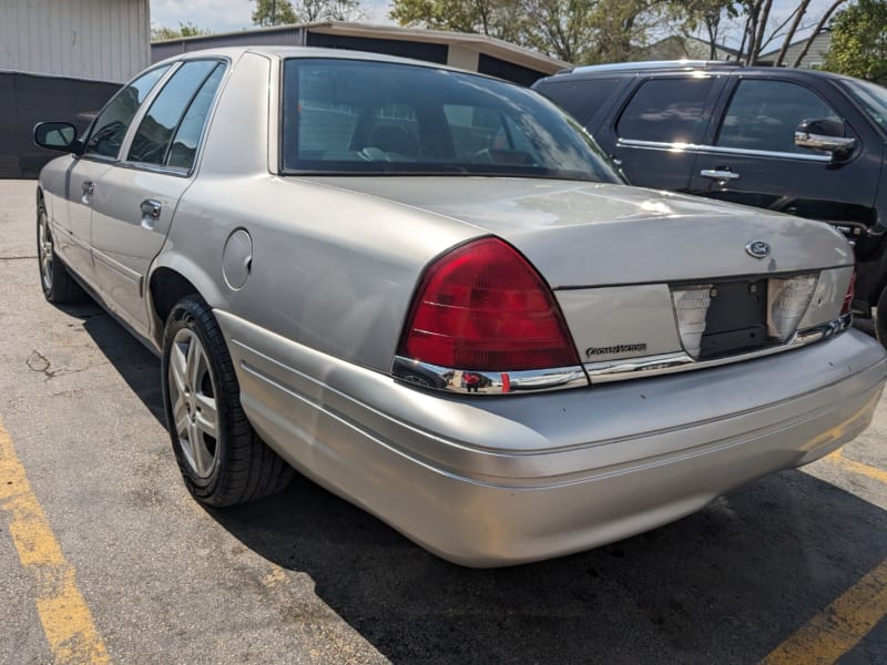 Ford Police Interceptor 2007 price $5,495