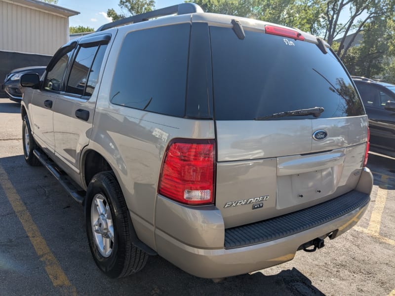 Ford Explorer 2005 price $6,995