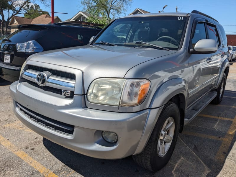 Toyota Sequoia 2005 price $6,995