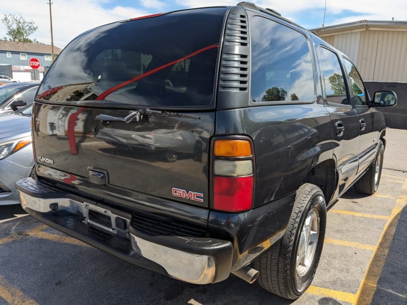 GMC Yukon 2004 price $5,495