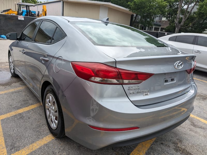 Hyundai Elantra 2017 price $8,995