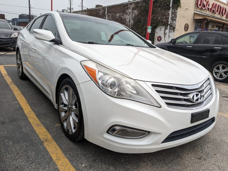 Hyundai Azera 2012 price $8,995