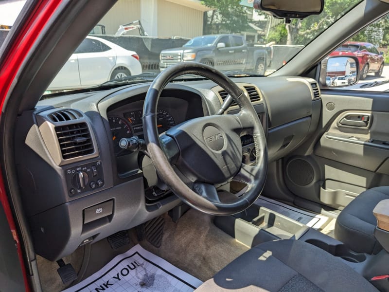 GMC Canyon 2005 price $8,995