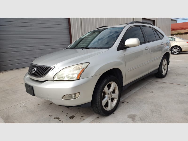 Lexus RX 330 2005 price $5,490