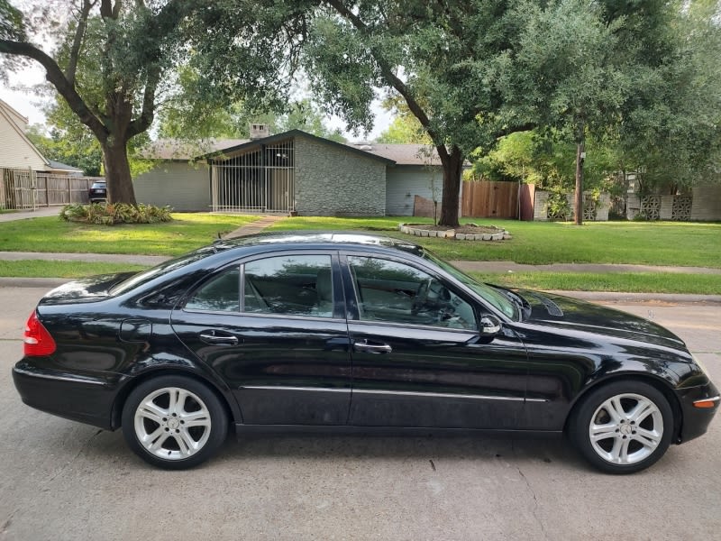 Mercedes-Benz E-Class 2006 price $6,499