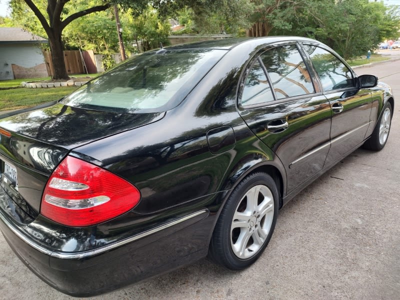 Mercedes-Benz E-Class 2006 price $6,499