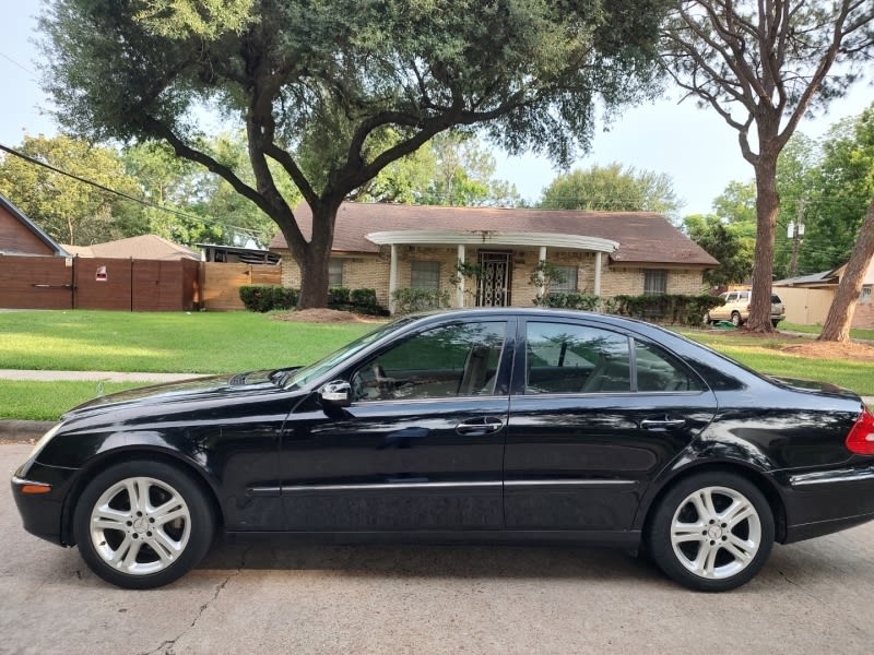 Mercedes-Benz E-Class 2006 price $6,499