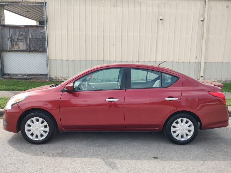 Nissan Versa 2016 price $5,499