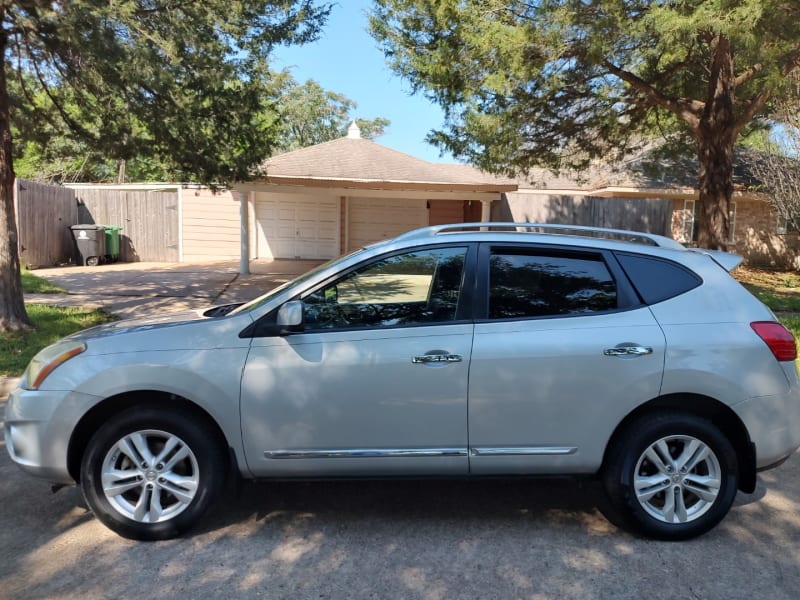 Nissan Rogue 2012 price $6,499