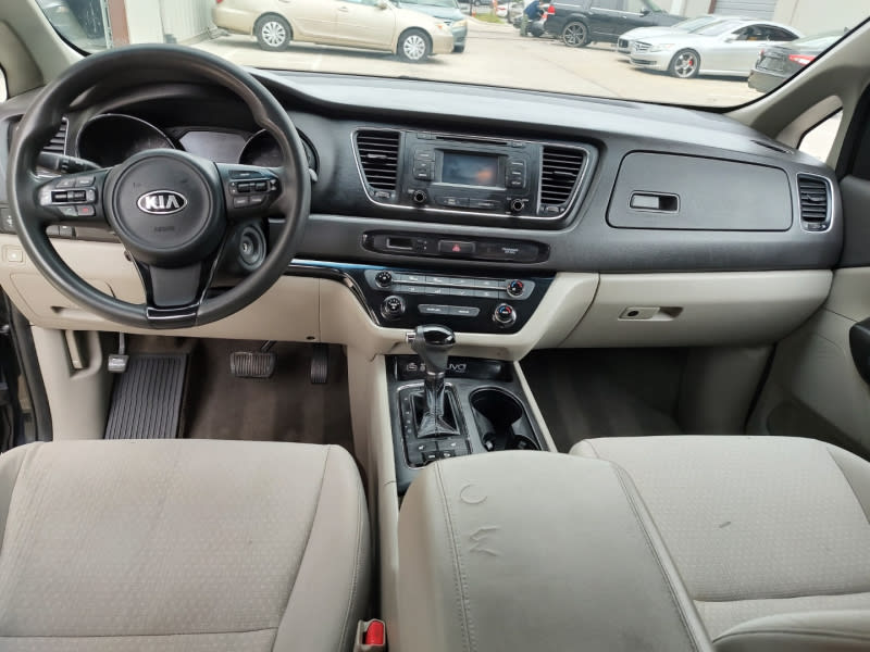 Kia Sedona 2016 price $5,499