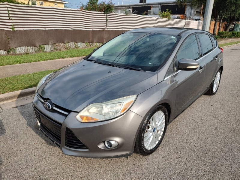 Ford Focus 2012 price $5,999