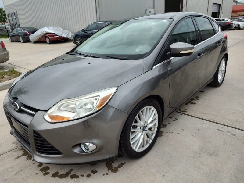 Ford Focus 2012 price $5,999