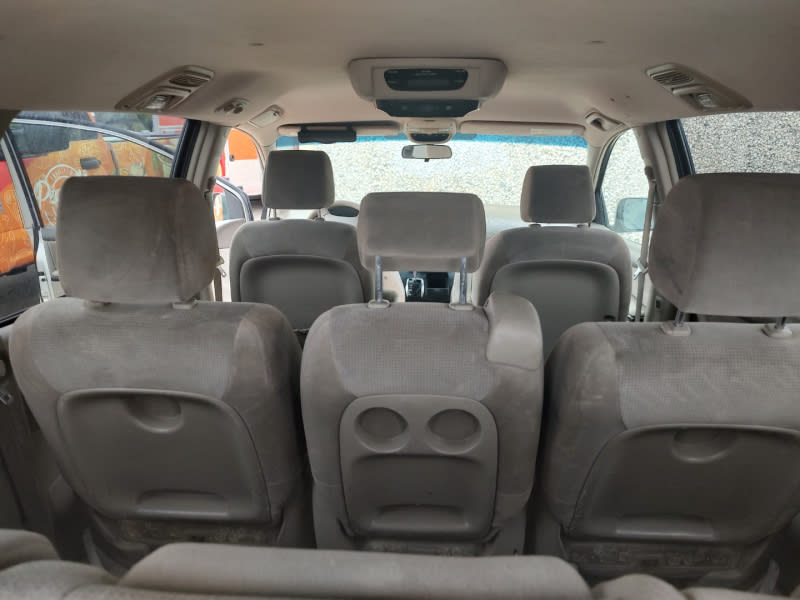 Toyota Sienna 2005 price $3,499