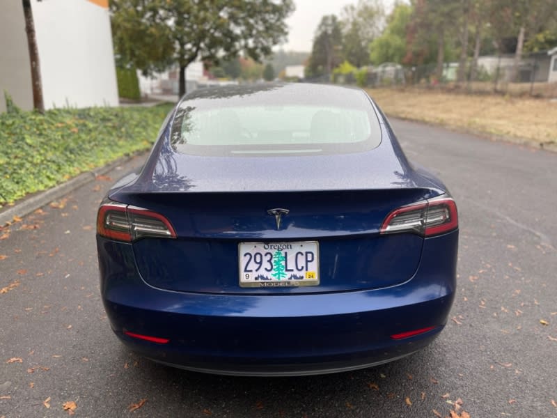 Tesla Model 3 2018 price $28,995