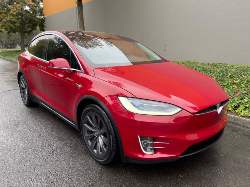 Tesla Model X 2018 price $45,995