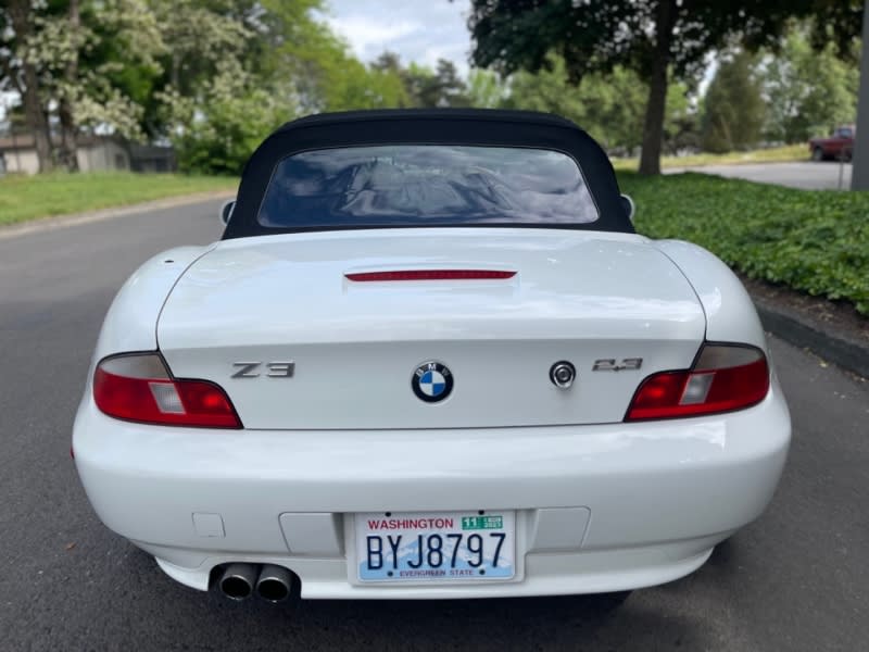 BMW Z3 2000 price $8,995