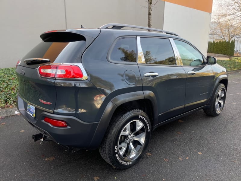 Jeep Cherokee 2017 price $19,995