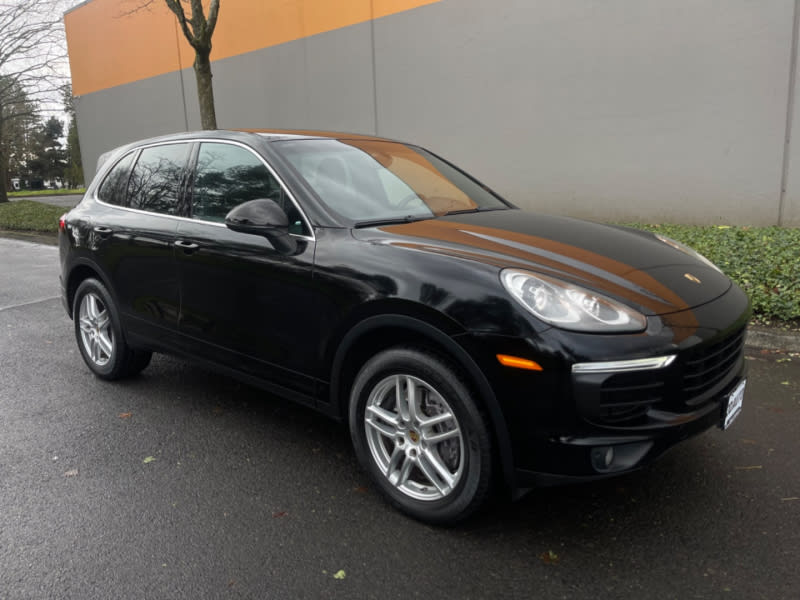 Porsche Cayenne 2016 price $23,995