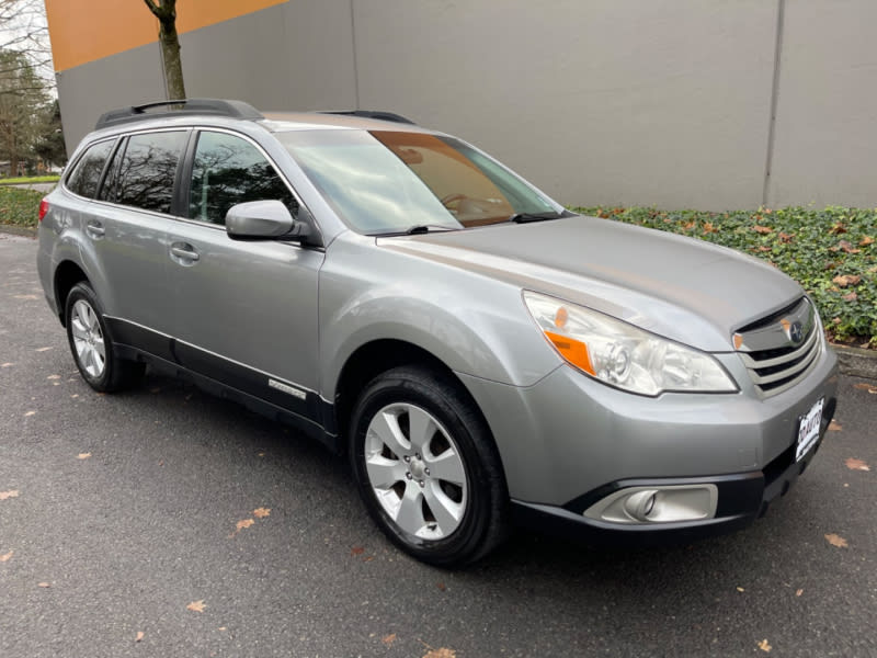 Subaru Outback 2011 price $8,995