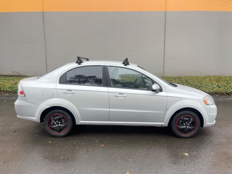 Chevrolet Aveo 2009 price $4,995