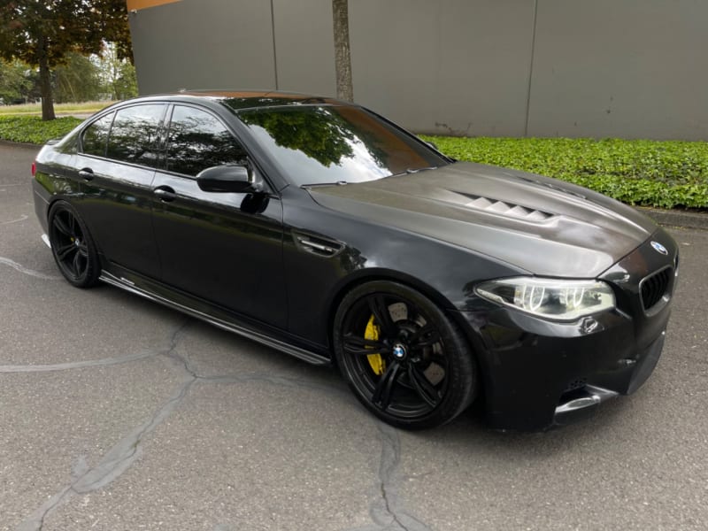 BMW M5 2016 price $32,995