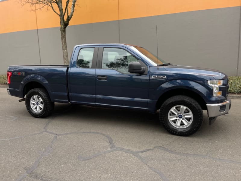 Ford F-150 2017 price $10,995