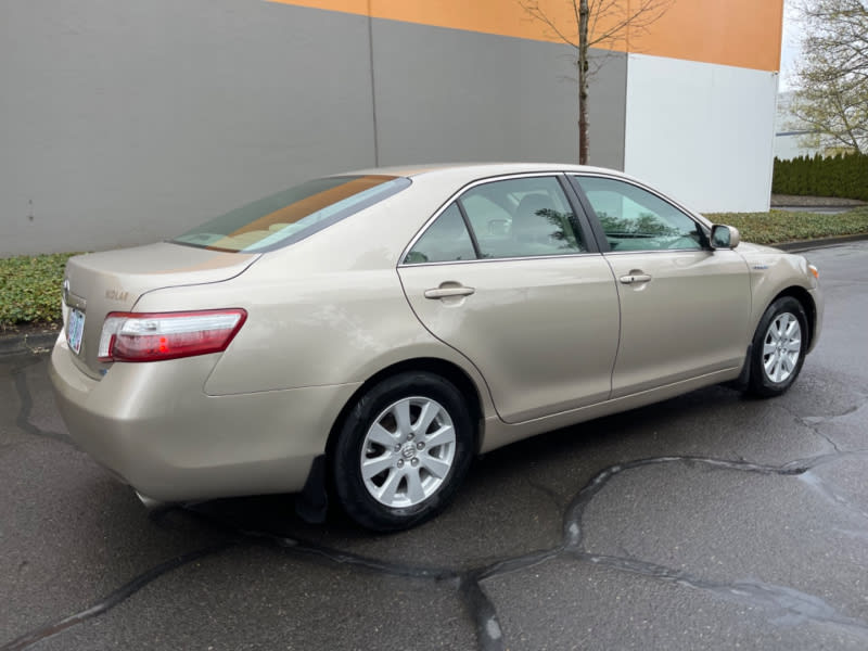 Toyota Camry Hybrid 2007 price $4,995