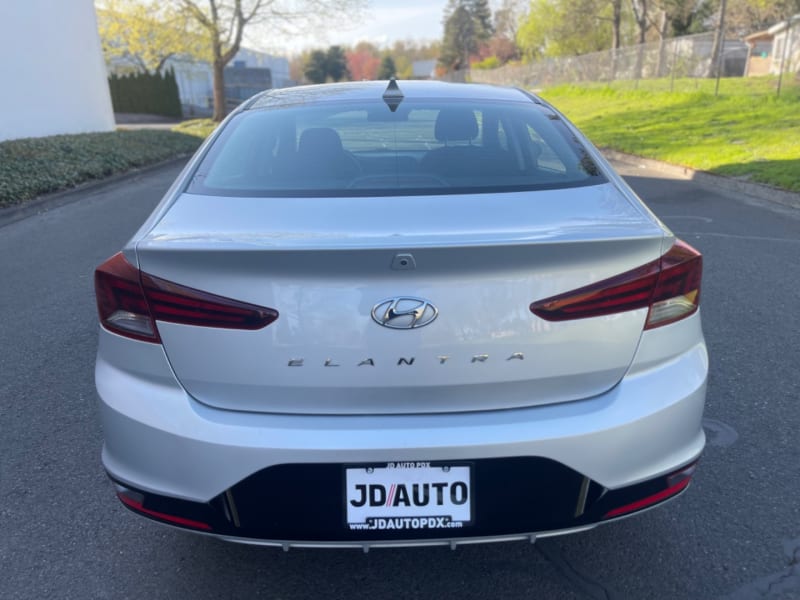 Hyundai Elantra 2019 price $12,995