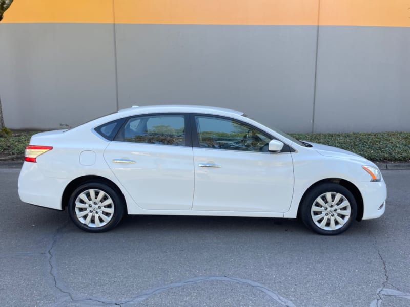 Nissan Sentra 2015 price $6,995