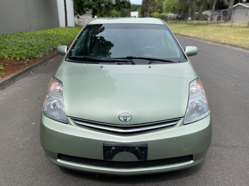 Toyota Prius 2009 price $7,495