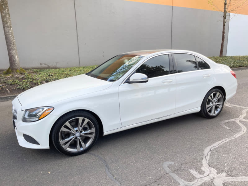 Mercedes-Benz C-Class 2016 price $14,995