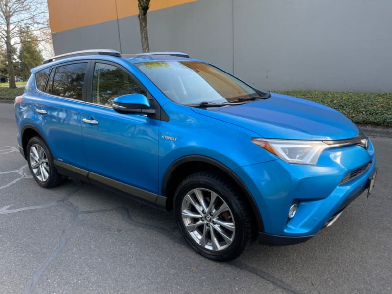 Toyota RAV4 Hybrid 2017 price $14,995