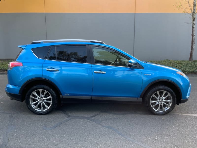 Toyota RAV4 Hybrid 2017 price $14,995