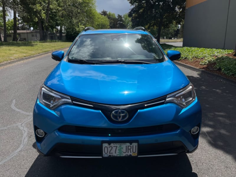 Toyota RAV4 Hybrid 2017 price $14,995