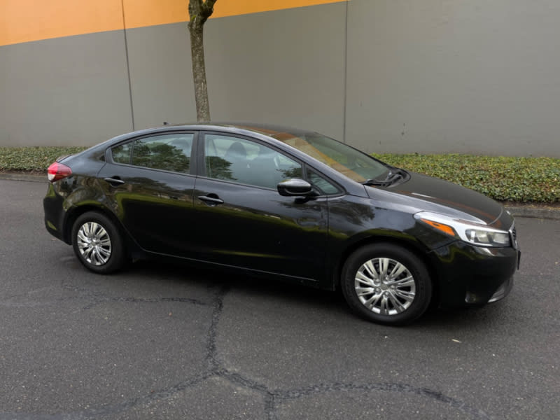 Kia Forte 2018 price $9,995